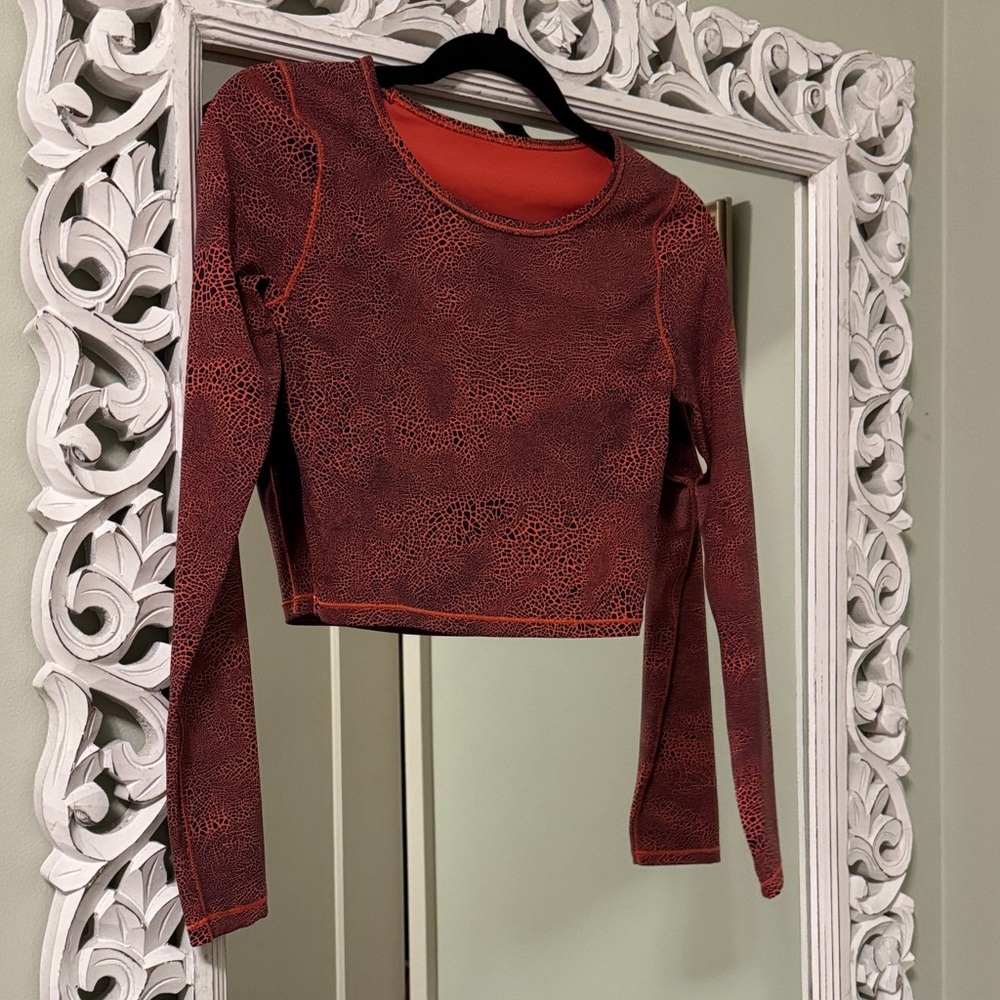 Lululemon long sleeve crop top